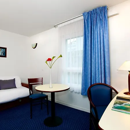 Appart'city Classic Ferrand Centre شقة فندقية 3*