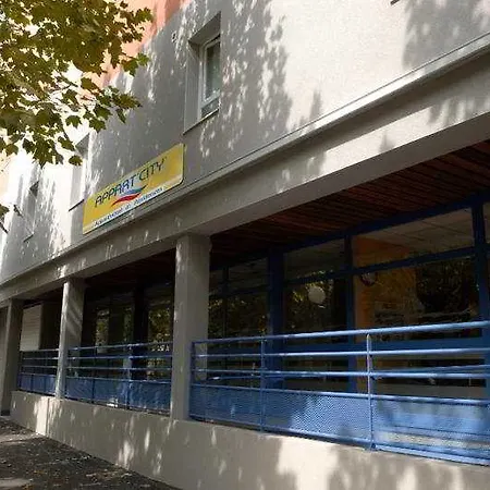 Appart'city Classic Ferrand Centre Aparthotel 3*
